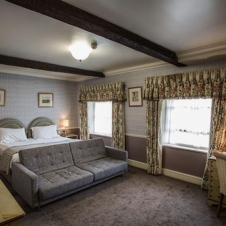 Hazlewood Castle & Spa Tadcaster Exterior foto