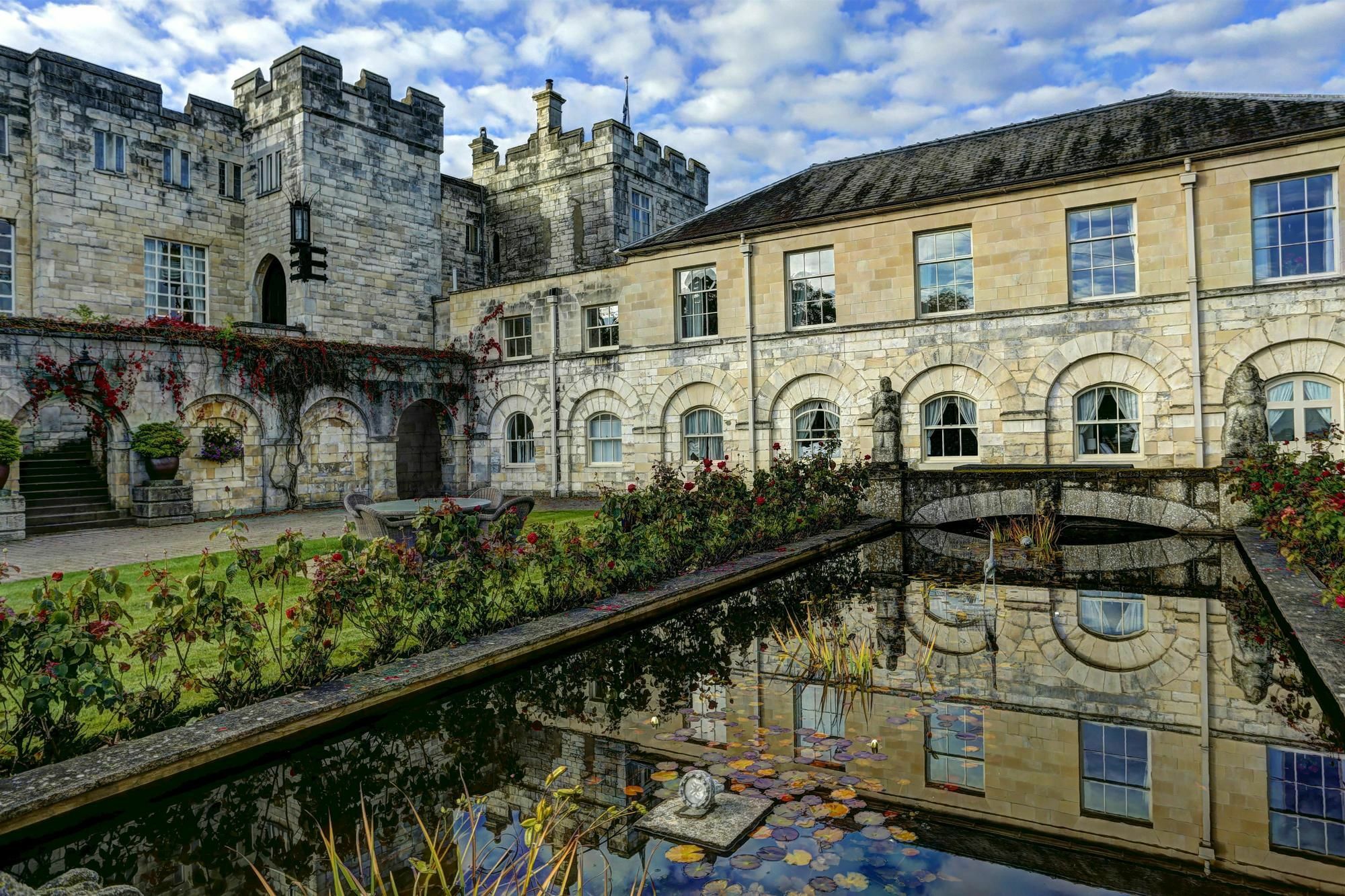 Hazlewood Castle & Spa Tadcaster Exterior foto